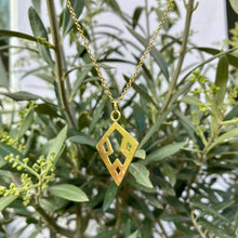 Load image into Gallery viewer, BLY Box - 35 euros