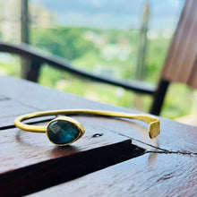 Load image into Gallery viewer, Tornado