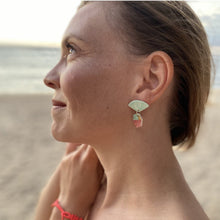 Load image into Gallery viewer, Fan