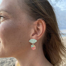 Load image into Gallery viewer, Fan