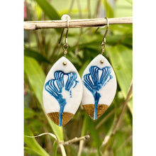 Load image into Gallery viewer, Elegance